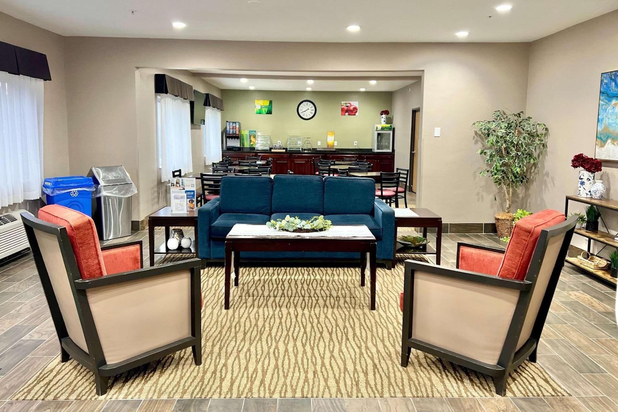Quality Inn & Suites Wisconsin Dells Downtown - Waterparks Area Bagian luar foto